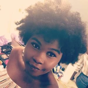 Meet your Posher, Natacha